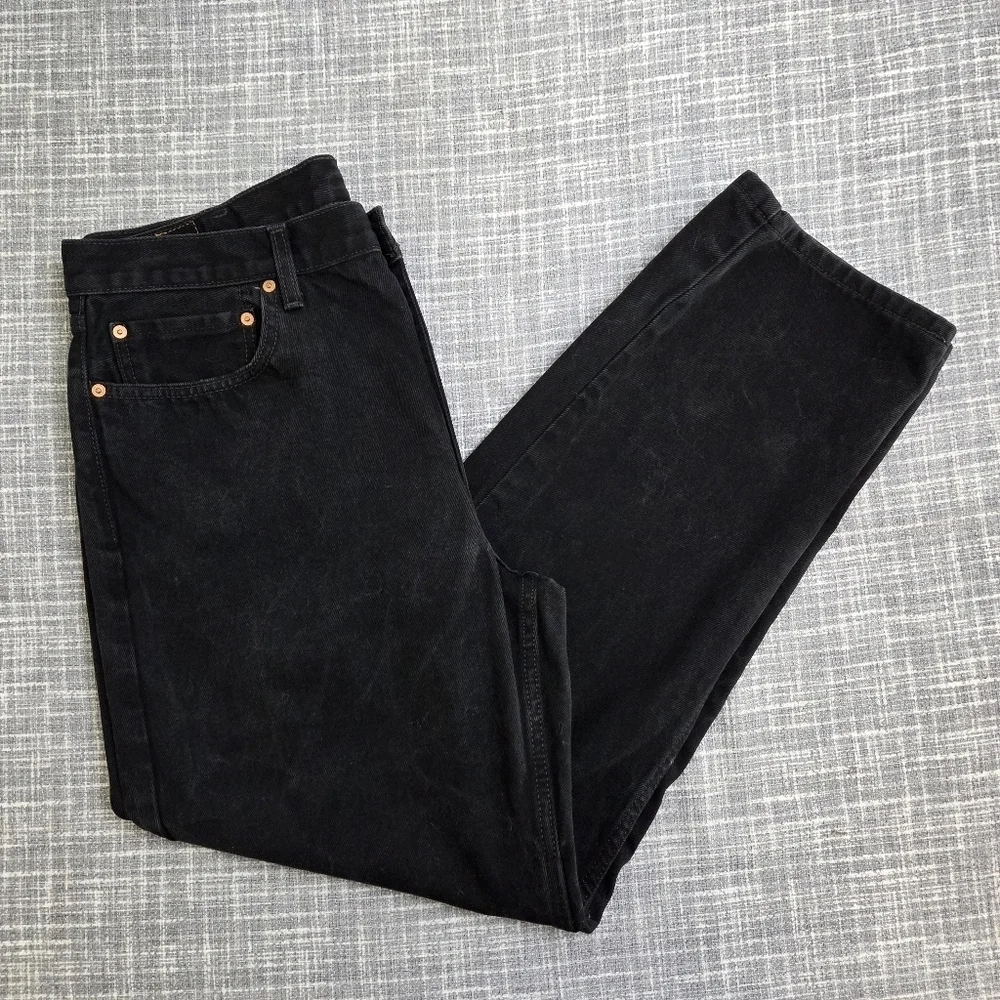 Levi's 550 Jeans Relaxed Fit Black Straight/Tapered Men's 38X32 (actual 37X31)